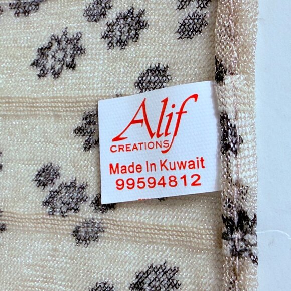Elegant Artistic Scarf Wrap Beige Floral Chantilly Lace By Alif Creations Kuwait - Picture 6 of 12